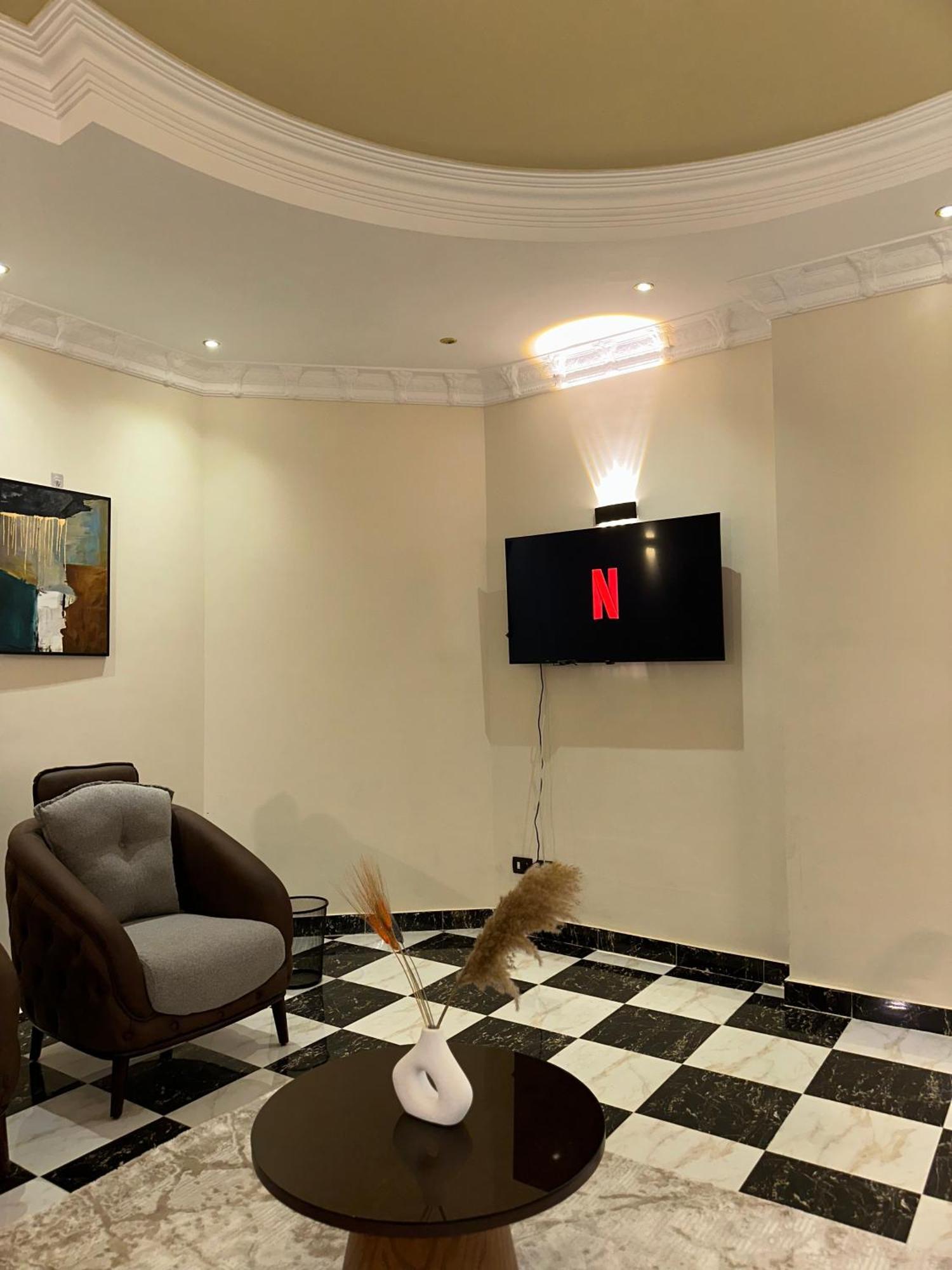 Chessboard Oasis By Bc Apartment Cairo